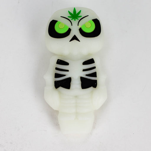 3.5" Skull Silicone hand Pipe with glow [H288G]_0