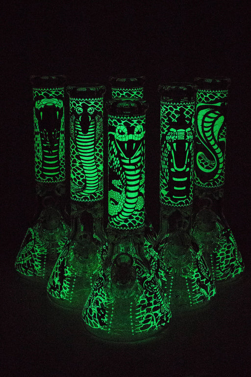 14" King Cobra Glow in the dark 9 mm glass bong_0